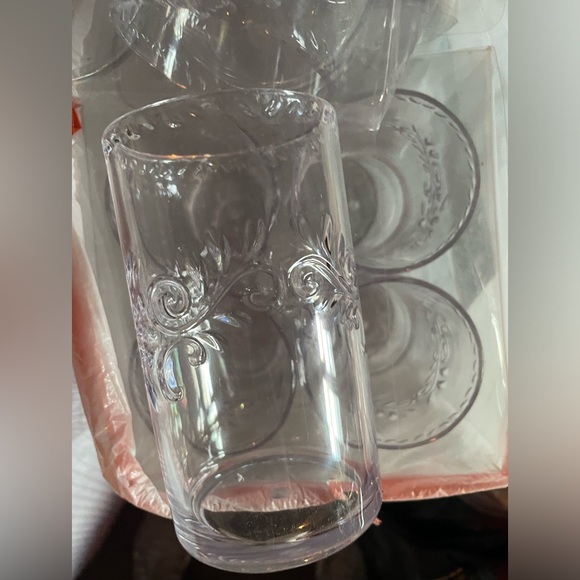 10 BRAND NEW SUMMER CLEAR BPA FREE TUMBLERS SETS OF 4 - Picture 2 of 11